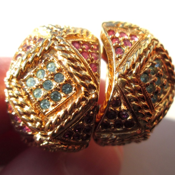 ✨ D'ORLAN 22K Gold Plated Pastel Multicolour Swarovski Crystal Half Hoops Signed - Picture 3 of 15